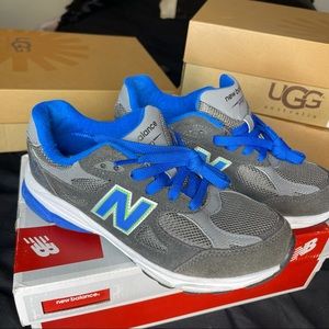 NEW BALANCE ‘990’ Running Shoe in Grade Schoo/Boys